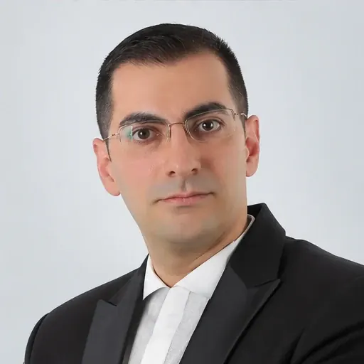 استاد سروش موئینی، مدرس ریاضی تجربی و حسابان